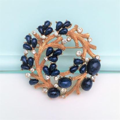 Picture of Signed Crown Trifari Alfred Philippe Brooch & Clip-On Earring Set