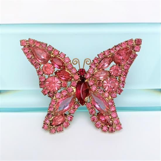 Picture of Vintage Weiss Pink & Red Rhinestone Butterfly Brooch In Gold Tone Frame