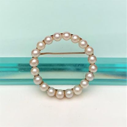 Picture of Vintage 14K Yellow Gold & Cultured Pearl Circle Brooch