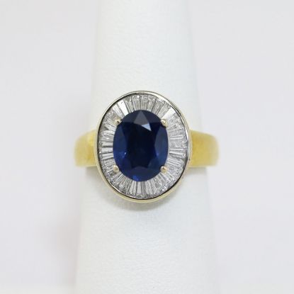Picture of 18K Yellow Gold Oval Sapphire & Diamond Accented Ring