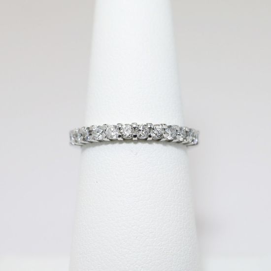 Picture of 14K White Gold Diamond Wedding Band