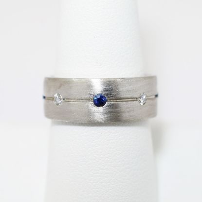 Picture of Men's 14K White Gold Diamond & Sapphire Band