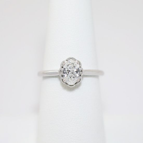 Picture of 14K White Gold Oval Brilliant Cut Diamond Engagement Ring