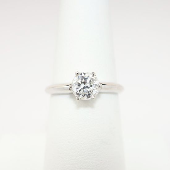 Picture of 14k White Gold & Round Brilliant Diamond Solitaire Engagement Ring