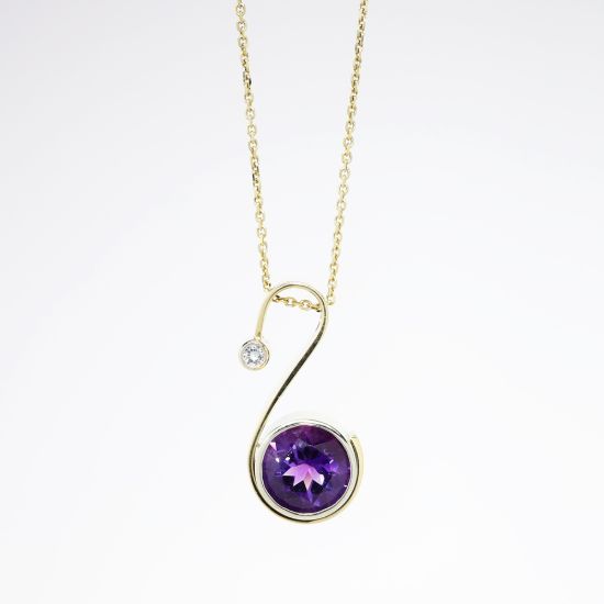 Picture of 14k Yellow Gold & Round Bezel Set Amethyst Pendant with Diamond