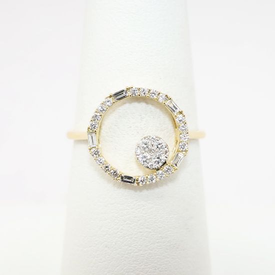 Picture of 14k Yellow Gold & Diamond Circle Ring