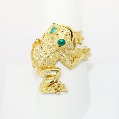 Picture of 18k Yellow Gold Figural Frog Ring with Emerald Eyes