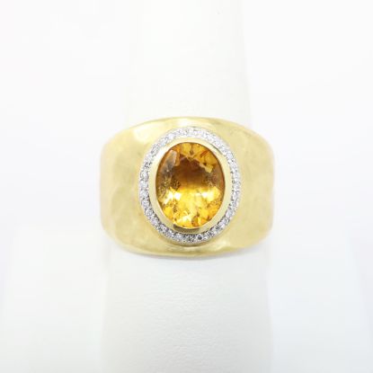 Picture of 14k Yellow Gold, Diamond & Oval Cut Citrine Ring