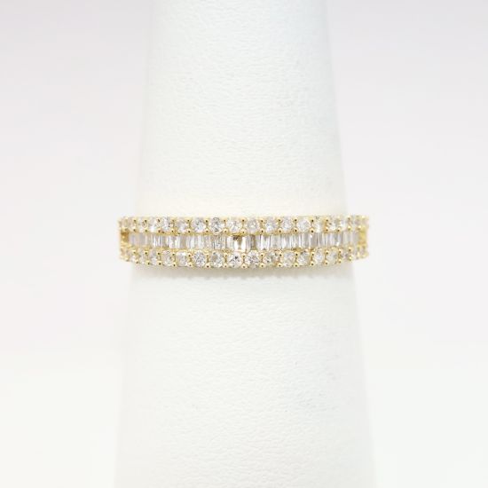Picture of 14k Yellow Gold, Baguette & Round Brilliant Cut Diamond Wedding Band