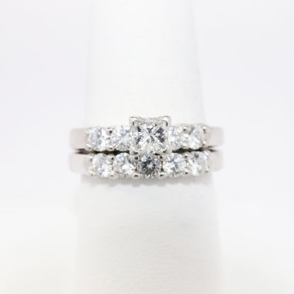 Picture of 14k White Gold & Square Cut Diamond Bridal Ring Set with Round Cut Diamond Accents