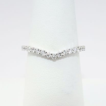 Picture of 14k White Gold & Diamond Sharply Contoured Wedding Band