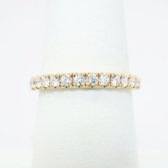 Picture of Traditional 14k Yellow Gold & Diamond Wedding Band
