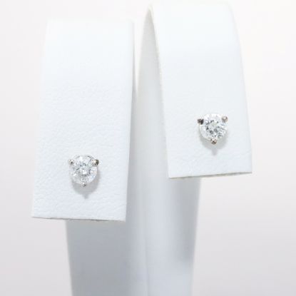 Picture of 14k White Gold & Round Brilliant Cut Diamond Solitaire Stud Earrings