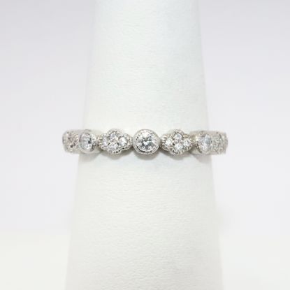 Picture of 14k White Gold Diamond Band