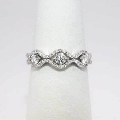 Picture of 14k White Gold Diamond Band 
