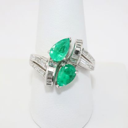 Picture of 14k White Gold Platinum Emerald & Diamond Ring 