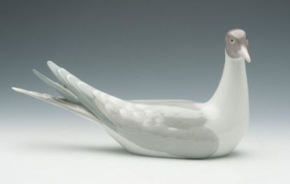 Picture of  Lladro Tern/Seagull Figurine  #1051