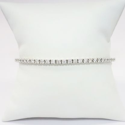Picture of 14k White Gold Diamond Tennis Bracelet 