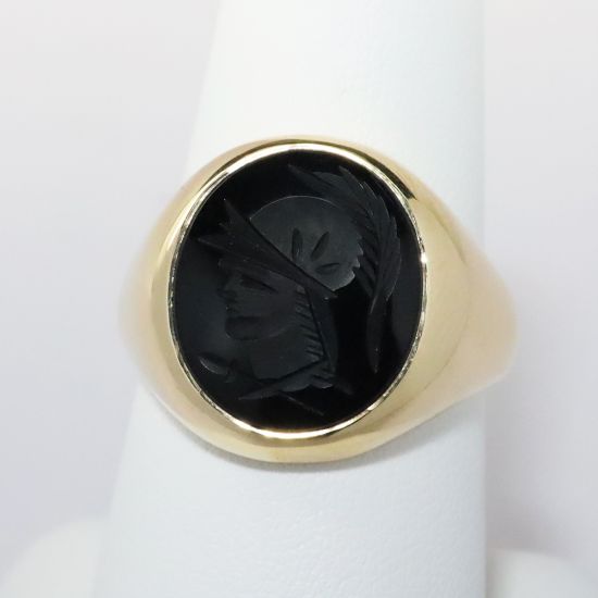 Picture of 14k Yellow Gold Onyx Intaglio Ring