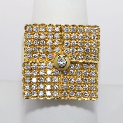 Picture of 14k Yellow Gold Diamond "Guild" Ring 