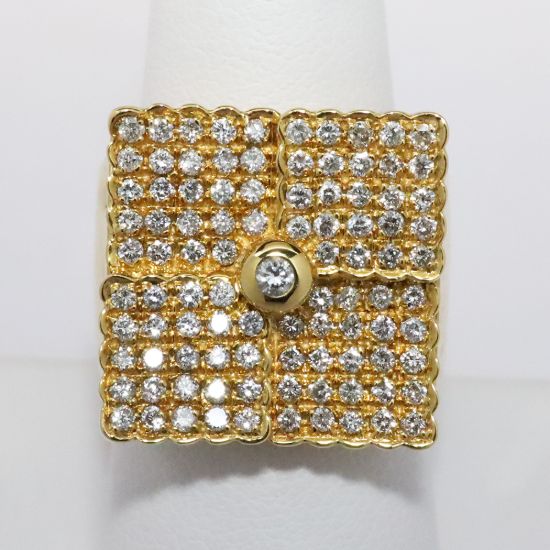 Picture of 14k Yellow Gold Diamond "Guild" Ring 
