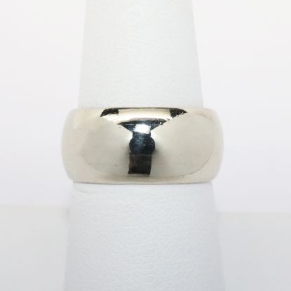 Picture of 14k White Gold Mens Band