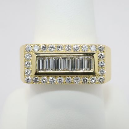 Picture of 18k Yellow Gold Diamond Ring