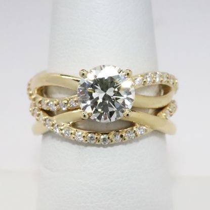 Picture of 14k Yellow Gold Diamond Bridal Ring Set