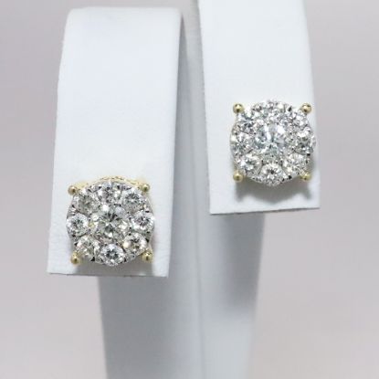 Picture of 14k Yellow Gold Diamond Earrings