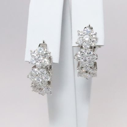 Picture of 14k White Gold Diamond Earrings