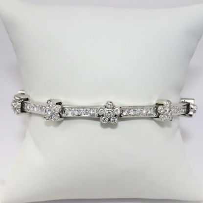 Picture of 14k White Gold Diamond Bracelet