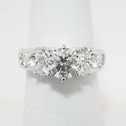 Picture of 14k White Gold Diamond Ring