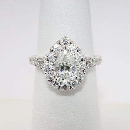 Picture of 14k White Gold Pear Shape Diamond Ring