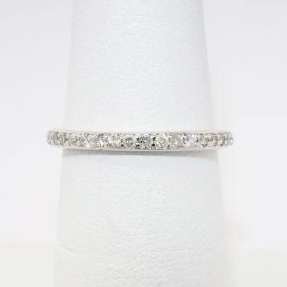 Picture of 14k White Gold Diamond Band