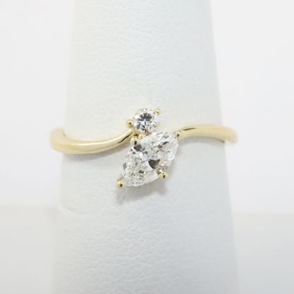 Picture of Custom 14k Yellow Gold & Marquise Cut & Round Brilliant Cut Diamond Ring