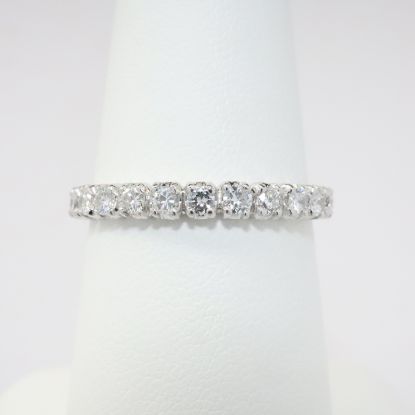 Picture of 14k White Gold Diamond Band 