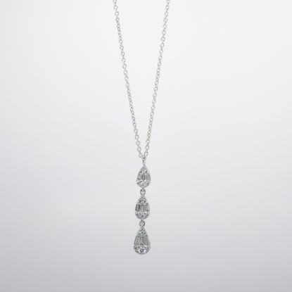 Picture of 18k White Gold Diamond Necklace 