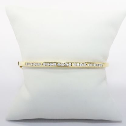 Picture of 18k Yellow Gold Diamond Bangle Bracelet 