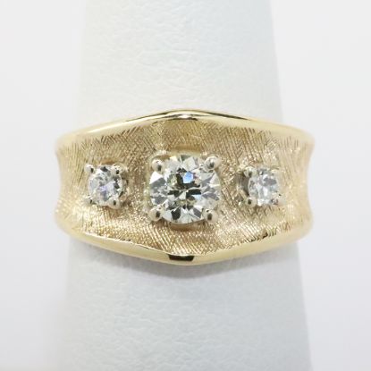 Picture of 14k Yellow Gold Diamond Ring 