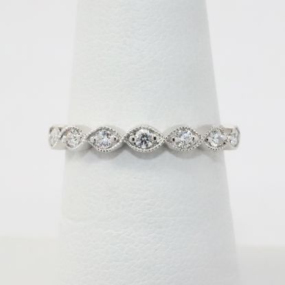 Picture of 14k White Gold .20CTW Diamond Band 