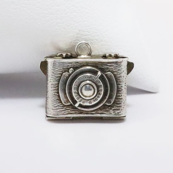 Picture of Vintage Sterling Silver Retro Camera Locket Charm