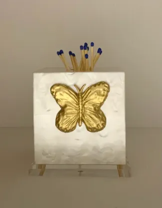 Picture of Butterfly Match Striker in Pearl By Southern Tribute