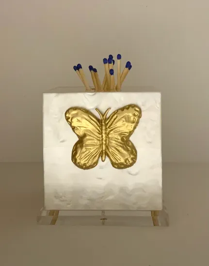 Picture of Butterfly Match Striker in Pearl By Southern Tribute