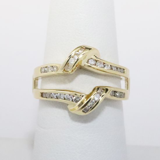 Picture of 14k Yellow Gold Diamond Insert Ring 