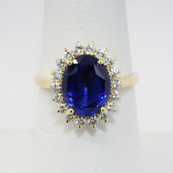 Picture of 18k Yellow Gold Sapphire & Diamond Ring 