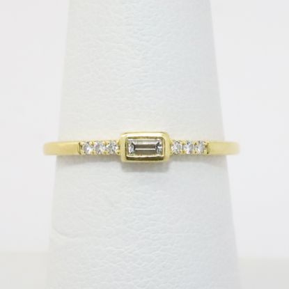 Picture of 18k Yellow Gold Baguette Diamond Band 