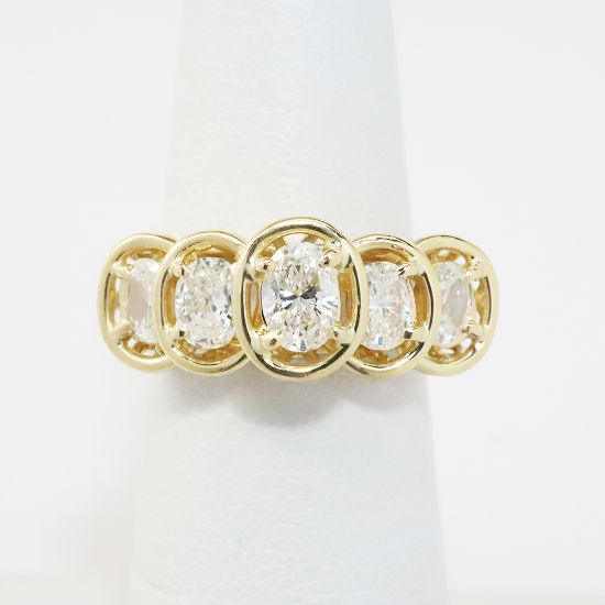Picture of 14k Yellow Gold Multiple Oval Diamond Ring 