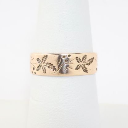 Picture of Antique Victorian 10k Yellow Gold Wedding Band with Ivy & Berry Motif