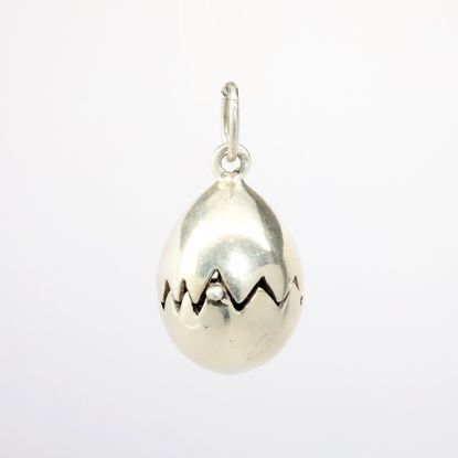 Picture of Vintage Sterling Silver Opening Egg Charm with Baby Chick Inside