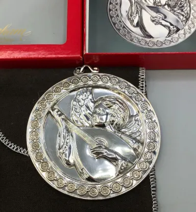 Picture of Gorham 1993 "Angel with Mandolin" Archive Ornament, in Box